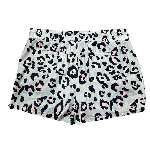 David Lerner Light Blue Leopard Print Sport Shorts NEW - Picture 2 of 6